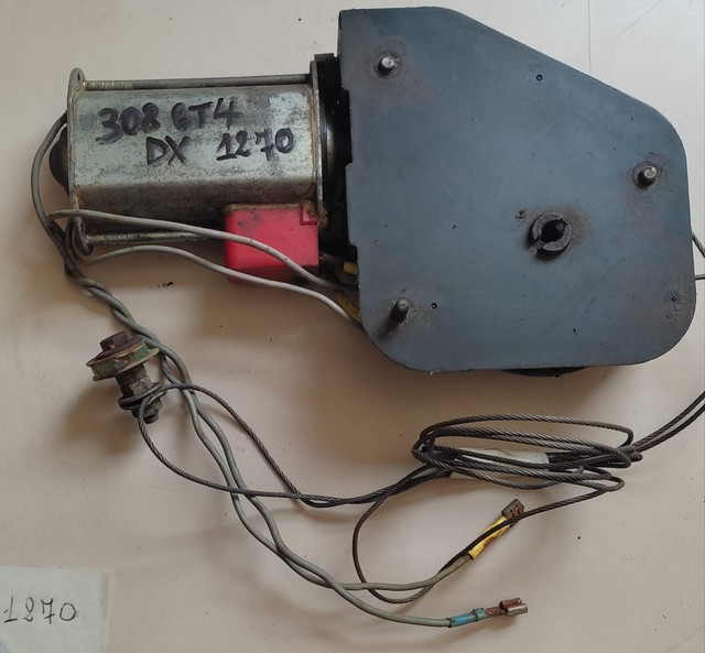 Right window motor for Ferrari Dino 246, 208 GT4/308 GT4 in Other in City of Toronto