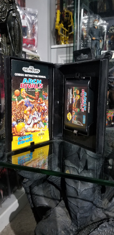 Arch Rivals The Arcade Game CIB Sega Genesis in Older Generation in Hamilton - Image 3