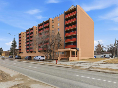 Bright & spacious 1 bedroom condo available for rent. Perfectly situated in a quiet, central area cl...