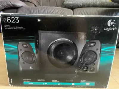 Haut-parleurs + Subwoofer Logitech THX 200W, View more