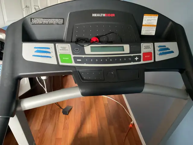 tread mill in Exercise Equipment in Regina - Image 2