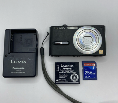 Panasonic Lumix DMC-FX9 6.0MP Digital Camera Black w/ Battery SD Card & Charger! ~ Canon Sony Nikon...