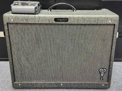 Fender Hot Rod Deluxe George Benson Guitar Combo, View more