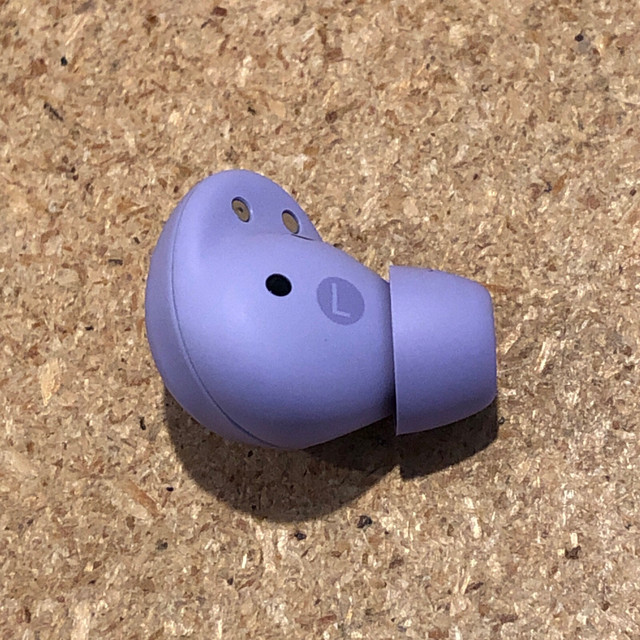 Samsung Galaxy Buds2 Pro Single LEFT Earbud SM-R510 Purple in Cell Phone Accessories in Ottawa