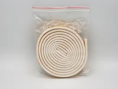 Weather stripping white 19ft self adhesive / bande d'étanchéité, View more