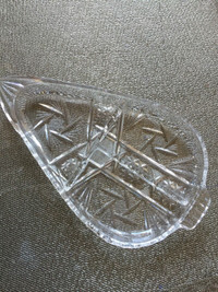 Pinwheel Crystal Divided Dish Tray  Leaf Shape