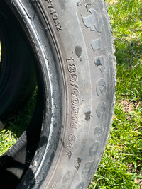 4 pneus été de marque firestone 185/60R15. 400$