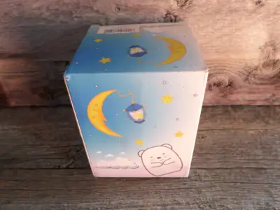 Brand New in the Box Remote Control Silicone Soft Touch Night Light Tap Penguin to turn on 8 Differe...