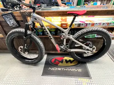 Fat bike TREK carbone, View more