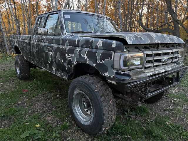 1989 Ford F250 4x4 in Cars & Trucks in Winnipeg