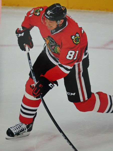 Marian Hossa Chicago Blackhawks 8" x 10" Unsigned Photo in Arts & Collectibles in Dartmouth - Image 3