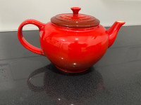 Le Creuset red teapot