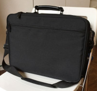 Targus multi-features laptop carry case