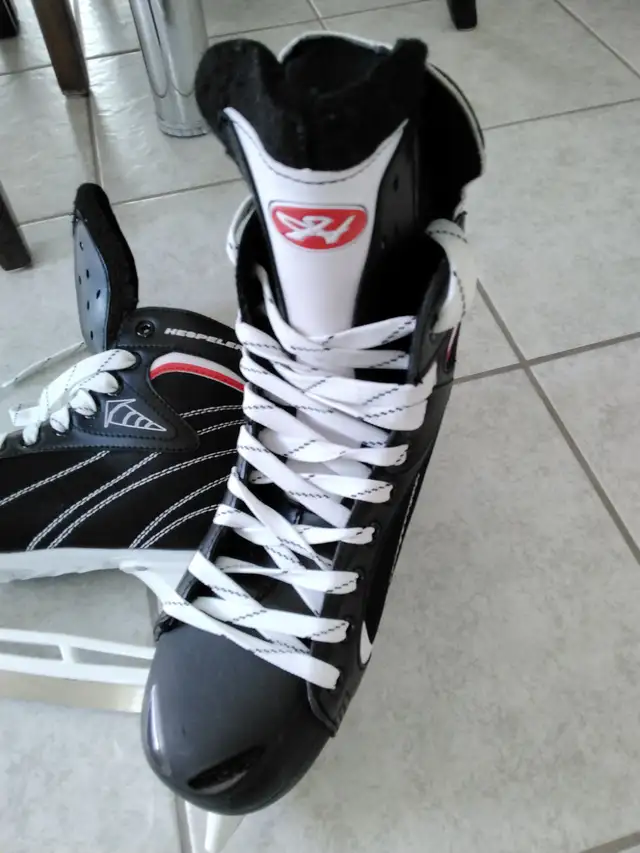 Skates Size 12 in Skates & Blades in Kitchener / Waterloo - Image 3