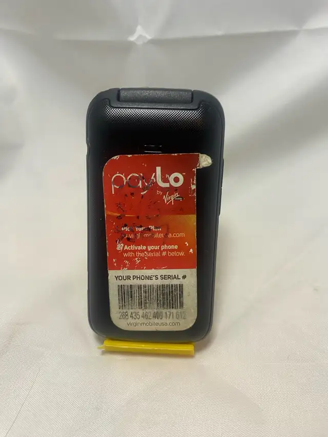 Samsung Entro flip phone cell phone (SPH-M270) in Cell Phones in Tricities/Pitt/Maple - Image 5