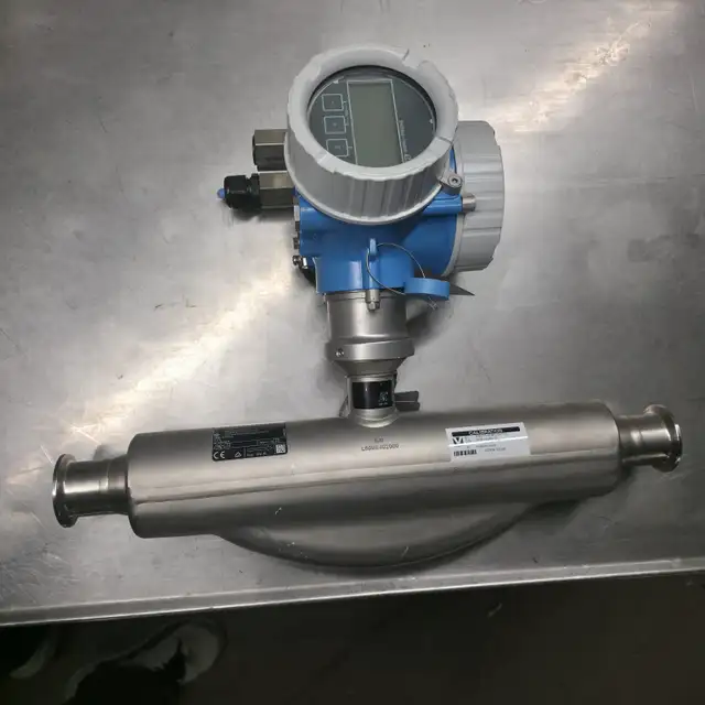 Flow Meter Endress & Hauser Mod.PROMASS 200 1'' t/clmp 660lb/min ...