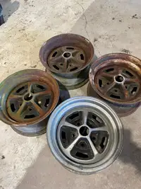 14” x 8” Chevrolet rally wheels