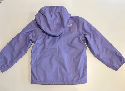 The North Face Lined windbreaker jacket Colour: light purple Size: 6 From a pet free and smoke free...