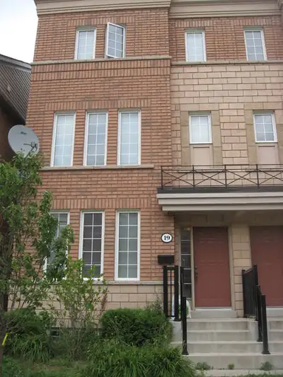 Room for student rent at York U & Seneca College