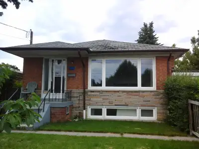 Main Floor of Detached House for rent at Sheppard/Bathurst, North York, Toronto, available October 1...