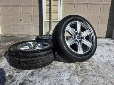 Up For Sale!!! Beautiful set of OEM F150 20" Rims and tires. Set came off a 2019 F150 Crew Cab Bolt...