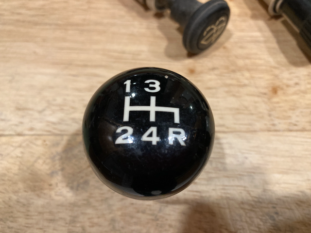 Datsun parts in Arts & Collectibles in Revelstoke - Image 5