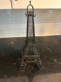 Jewellery stand Paris Eiffel Tower