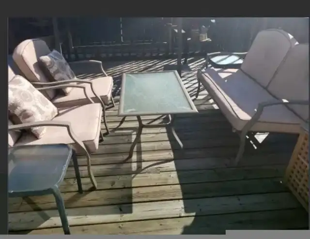 Patio furniture full set $400 in Patio & Garden Furniture in Mississauga / Peel Region - Image 8