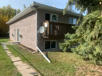 Caroline AB, 2 bedroom 1 bathroom for rent.