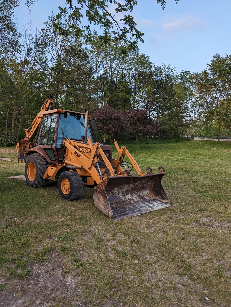 580k Case backhoe 4X4 Heavy Equipment Stratford Kijiji