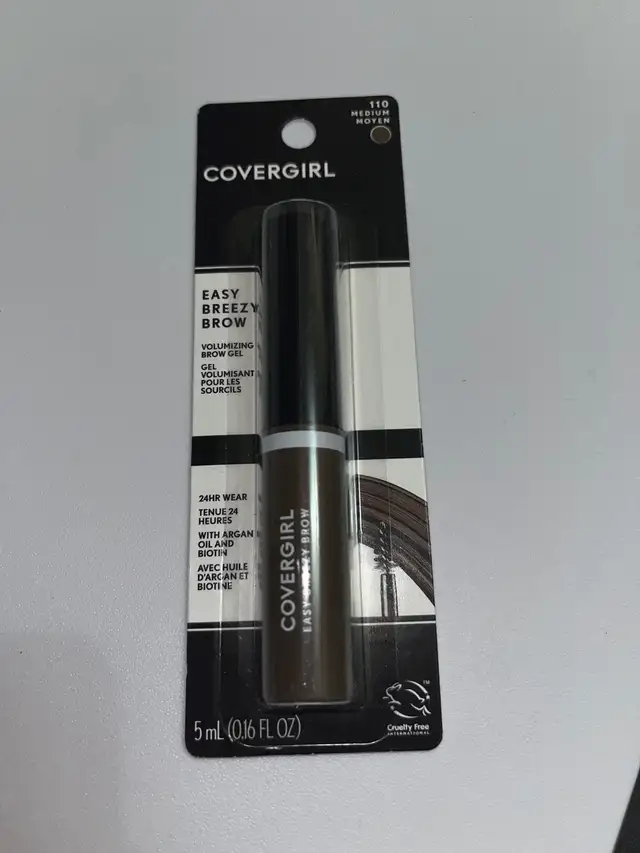 Cover-girl eyebrow gel/pour les sourcils maquillage  in Other in City of Montréal - Image 2