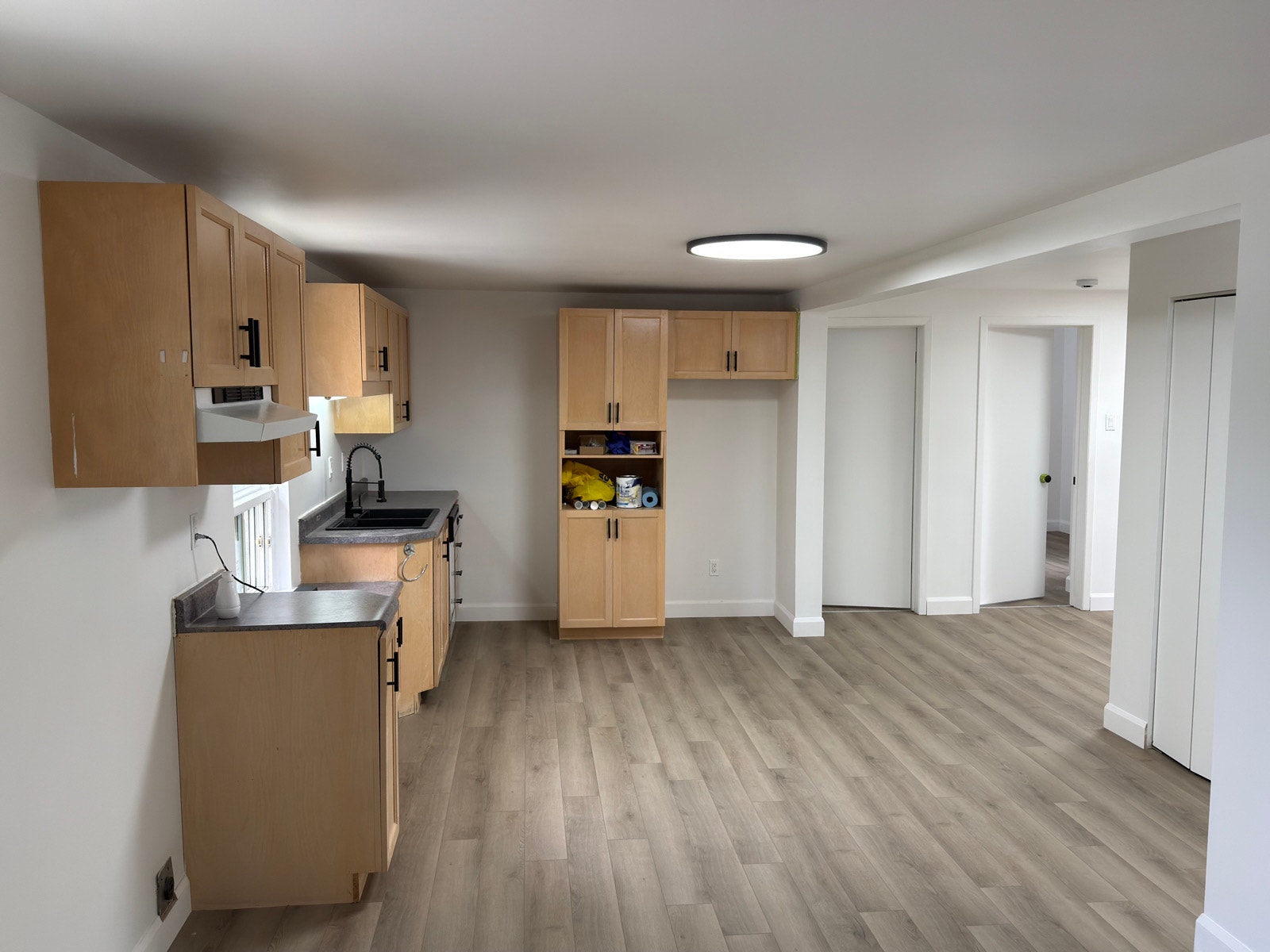 383 Rue Main E — photo 1