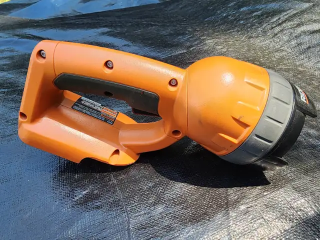Ridgid 18Volt Battery Operated Flush Light Tool Only in Power Tools in Windsor Region - Image 5