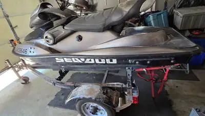 130psi both cylinders, starts and runs only on one cylinder. Has spark, may need carb rebuilt, coil...