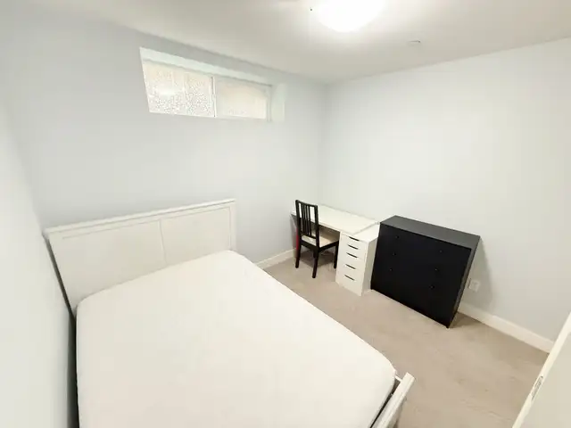 Furnished legal 3b1b suite by Langara in Long Term Rentals in Vancouver - Image 5