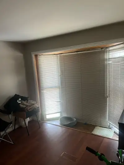 Room to rent Dixie and Dundas
