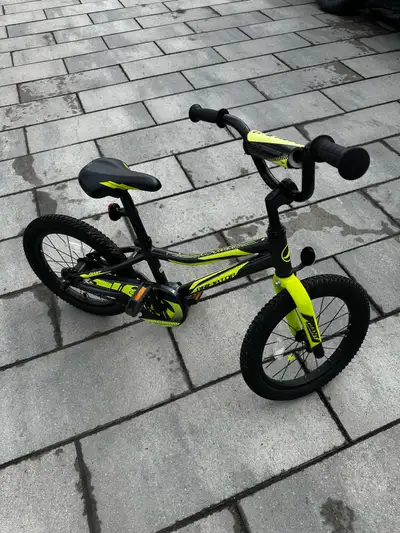 16 Inch Giant Kid Bike, View more