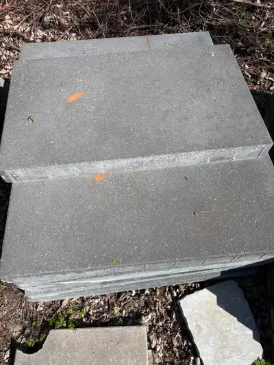 25 mcx 22x27.5x3 po Utilisées quelques mois chez mon voisin. Ont été remplacées par des nouvelles je...
