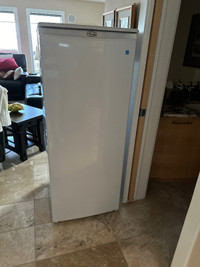 Danby Premier 8.5 cu. ft. Upright Freezer