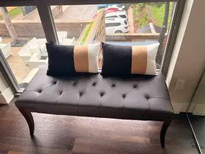 Elegant Tufted Bench / Ottoman – Dark Espresso Brown – Like New, View more