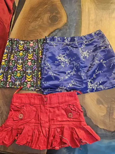 3 skirts size S just 15$, View more