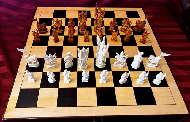 Chess Set in Toys & Games in Thunder Bay