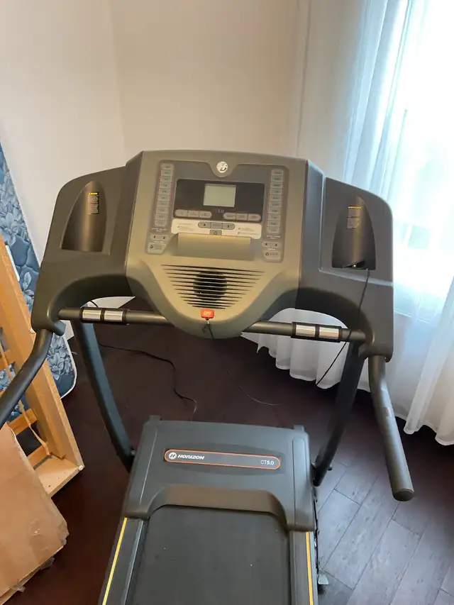 TREADMILL FOR SALE449046339986411521