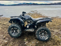 Yamaha 660 grizzly*** LIFTED  and SS RIMS***