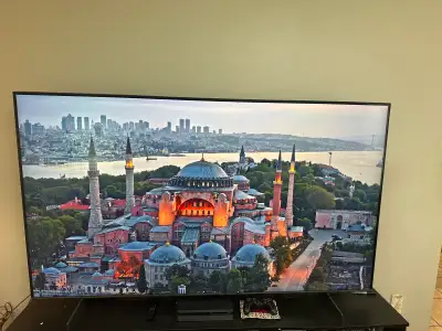 Samsung QLED Q60B 75-inch 4K Smart TV (Model: QN75Q60B), View more