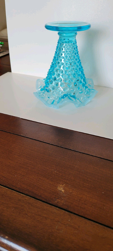 Fenton Blue Topaz Vase  in Arts & Collectibles in Lloydminster - Image 3