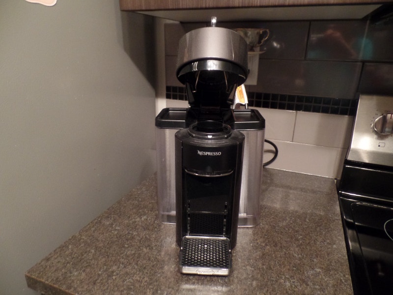 NESPRESSO Vertuo (DeLonghi) Machine & COFFEE AS NEW 75.00 Coffee Makers Red Deer Kijiji
