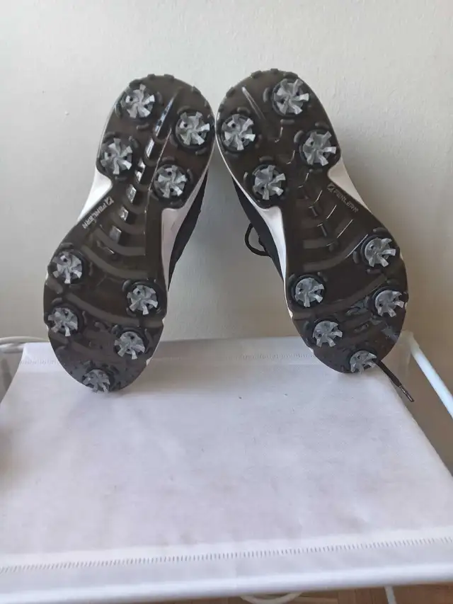 Fenlern Golf Shoes - Black size 9 in Men's Shoes in Mississauga / Peel Region - Image 5