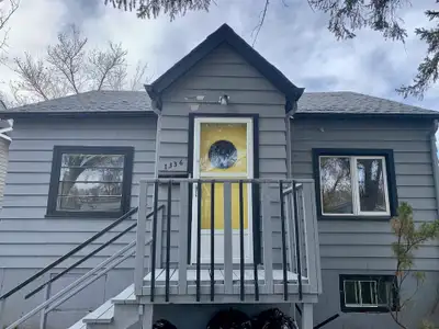 READY TO MOVE IN! Updated 2 Bedroom / 1 Bathroom home. Huge 950 sq ft area plus a good sized basemen...