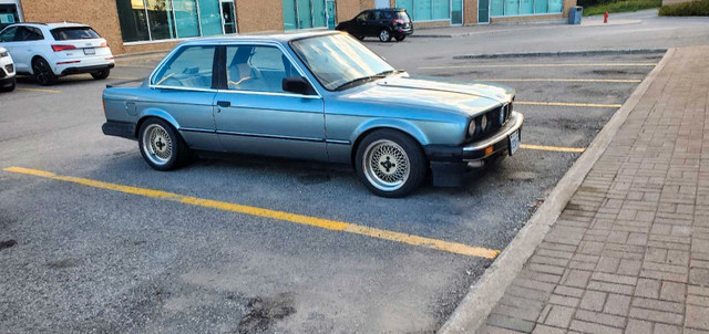 1987 BMW E30 325 with N54 twin turbo swap in Classic Cars in Barrie - Image 2